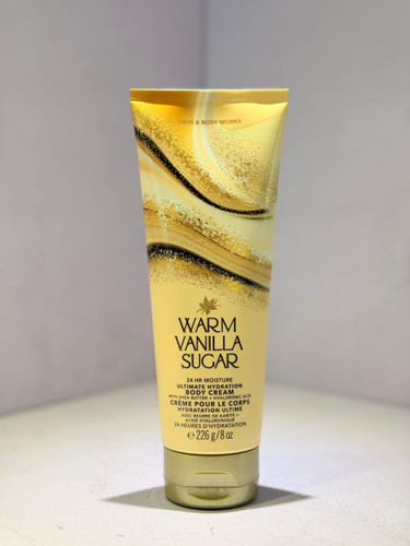 بادی کرم Warm Vanilla Sugar از Bath & Body Works با رایحه شیرین و آرامشبخش و بافت آبرسان 🔹 نوع رایحه: