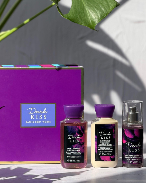 ست هدیه تراول سایز بث اند بادی ورکز مدل دارک کیس (Dark Kiss)